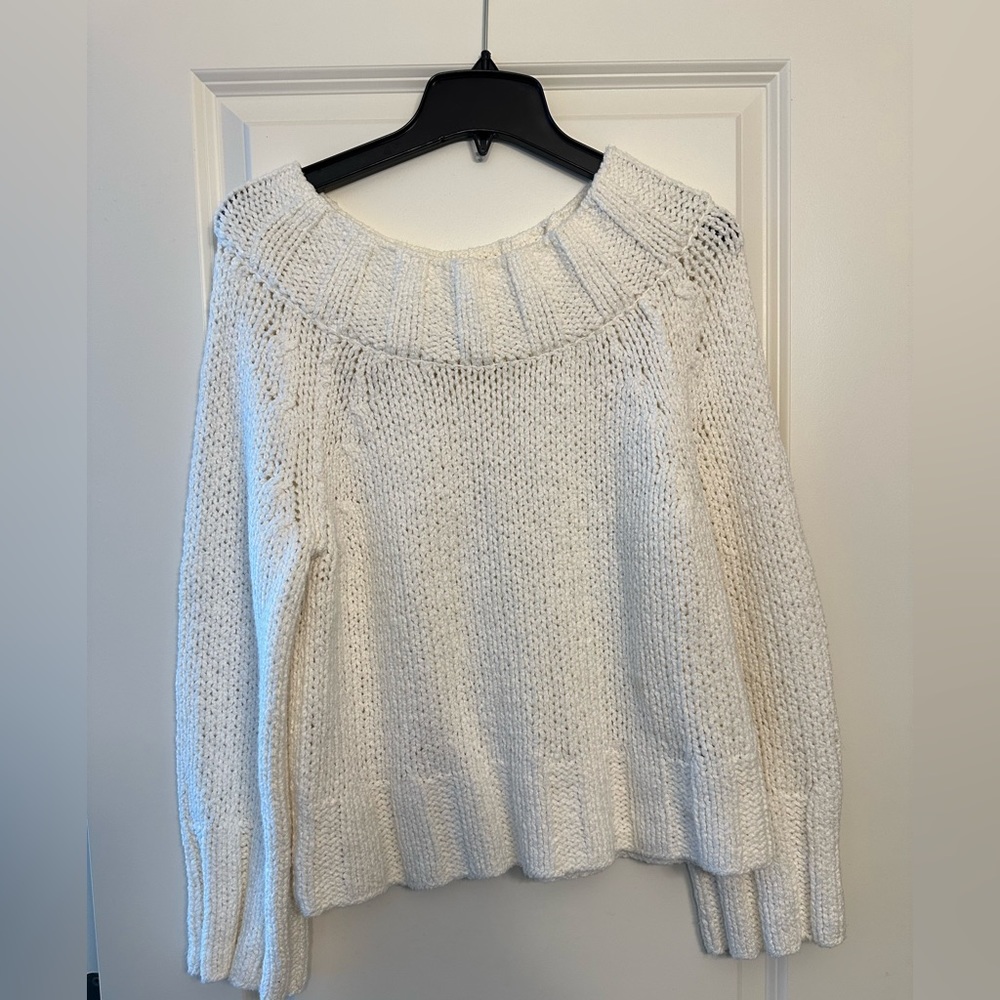 Free People White Sweater Size S
